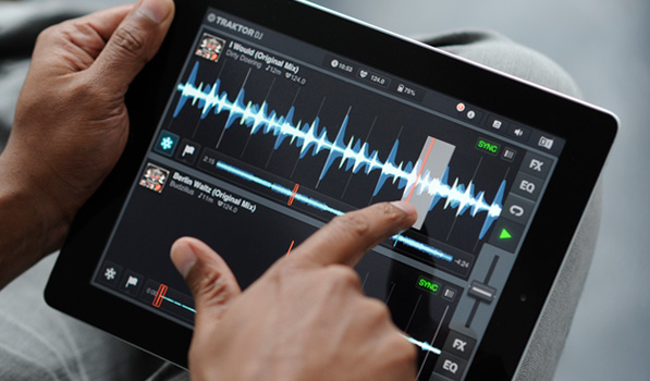 Traktor DJ — Play with Music on your iPad [Update: iPhone too]